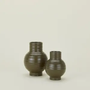Essential Small Ceramic Vase (Olive)